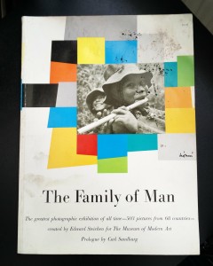 The Family of Man - kataloget fra MoMa, 1955